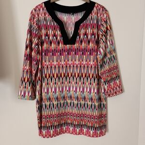 Tiana B. Multicolored VNeck Tunic Top XL Artsy Festival Travel Wrinkle Resistant